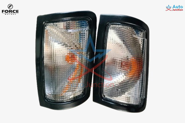 Side Blinker Light For Trax Crusier Lhrh